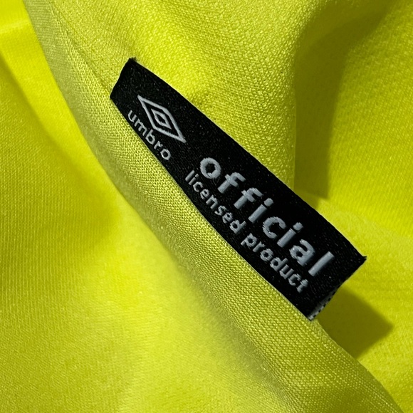 Umbro Burnley FC men’s Away soccer Jersey 2023/24 CORK #4 yellow maroon size XL - Picture 6 of 16